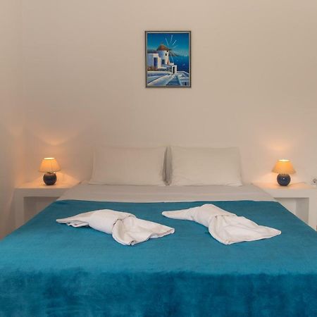 Evgenia Rooms And Apartments Folégandros Exteriör bild