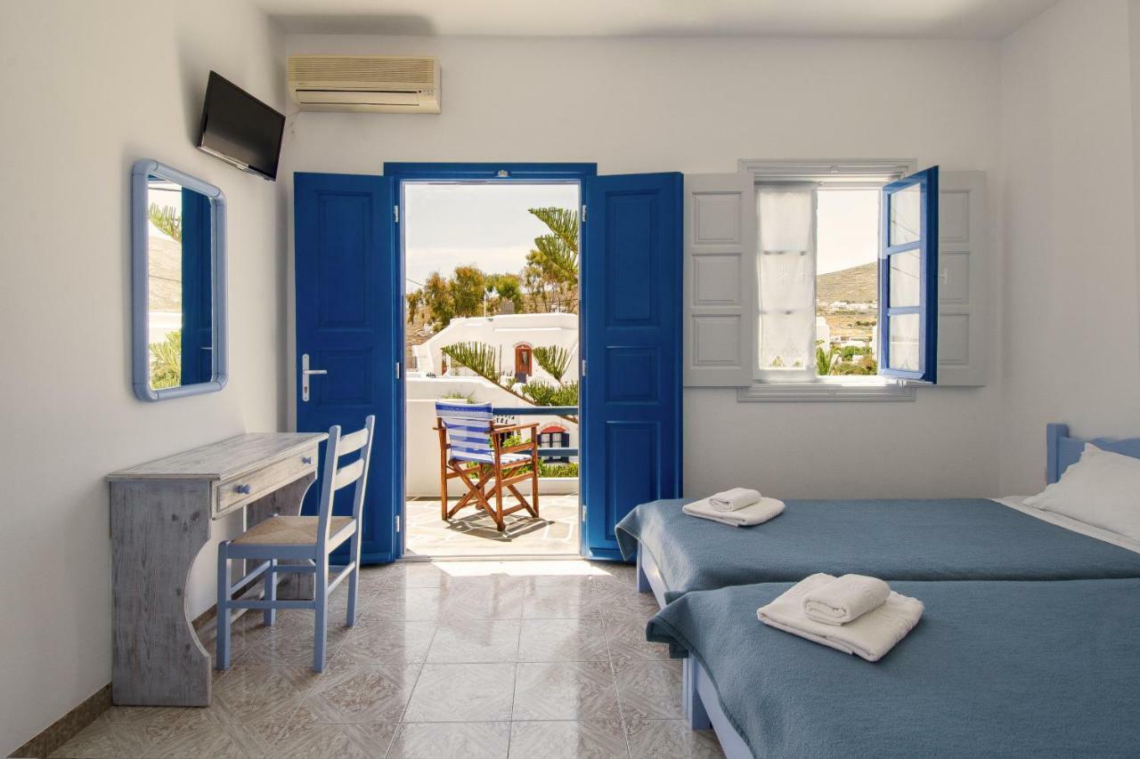 Evgenia Rooms And Apartments Folégandros Exteriör bild