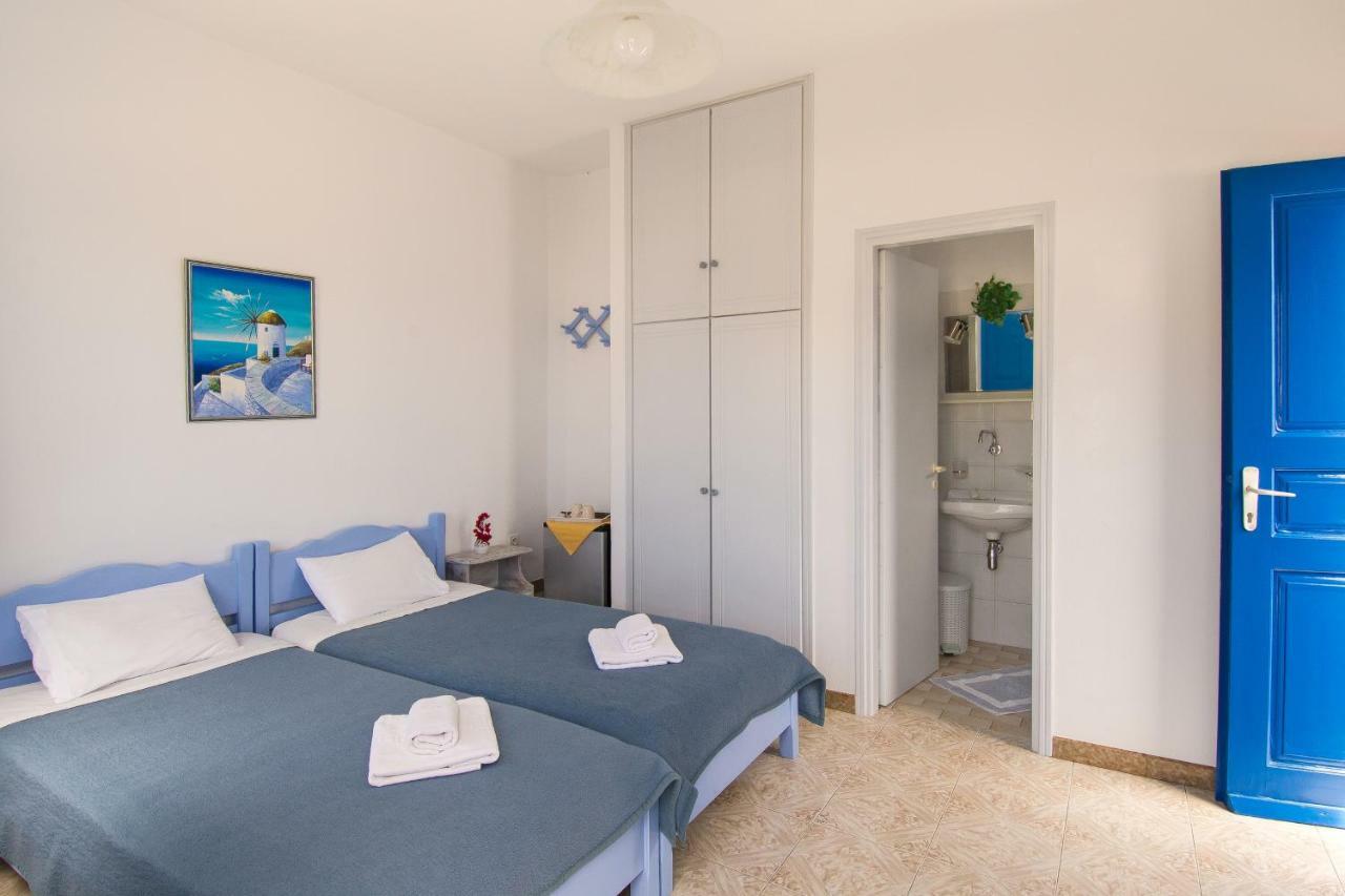 Evgenia Rooms And Apartments Folégandros Exteriör bild